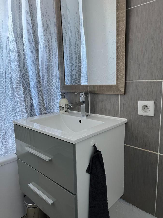 Le Vendeen Apt 3 Chambres Fontenay Le Comte Exterior foto