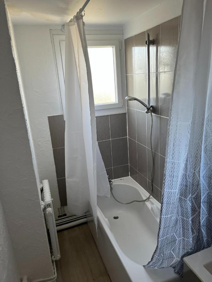 Le Vendeen Apt 3 Chambres Fontenay Le Comte Exterior foto